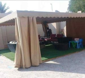 تفصيل خيام ملكي