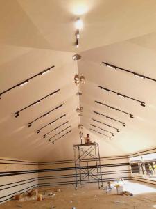 متخصص في الخيم الثابت ومركب خيم البر